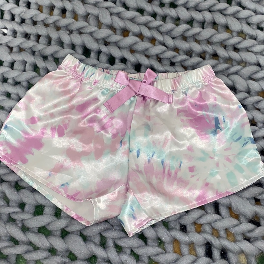 SO girls shorts